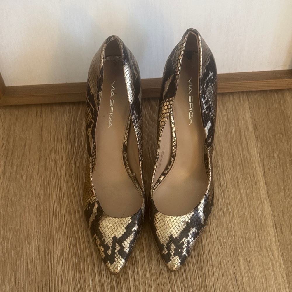 Via Spiga Snakeskin Heels - Black and Gold